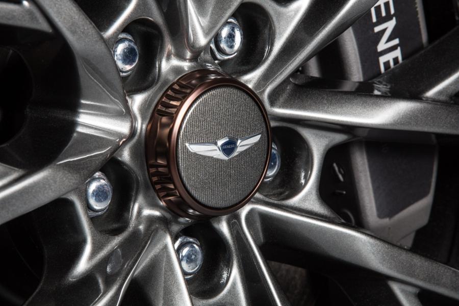 Колеса Genesis G80 Sport 2017 года  (NA) (фото 83 из 94)